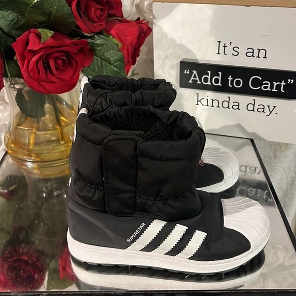Kids ADIDAS Winter Boots Size 13k - Picture 2 of 6